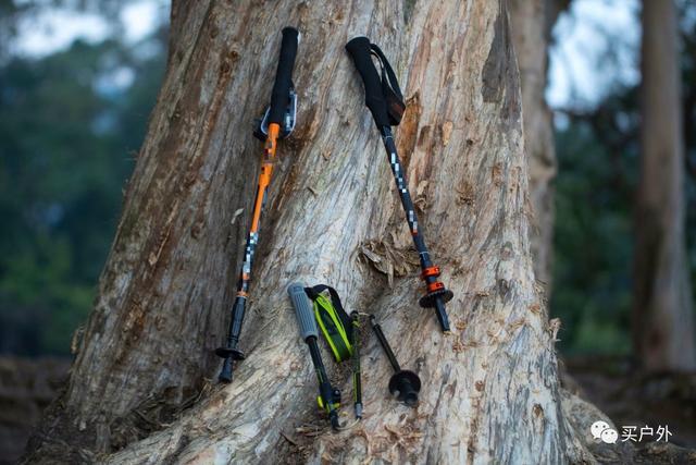 戶外登山杖便宜和貴有什么分別?買登山杖記得試長度