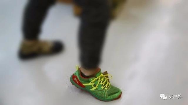 選擇戶外鞋要留意幾個重點，試鞋不但要認真，時辰也很重要！